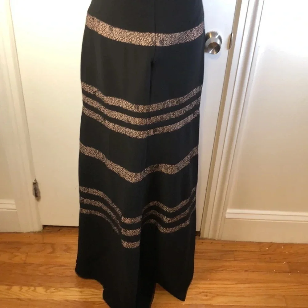 BCBG Max Azaria Katiana lace insert black fill length sleeveless gown. Size 6